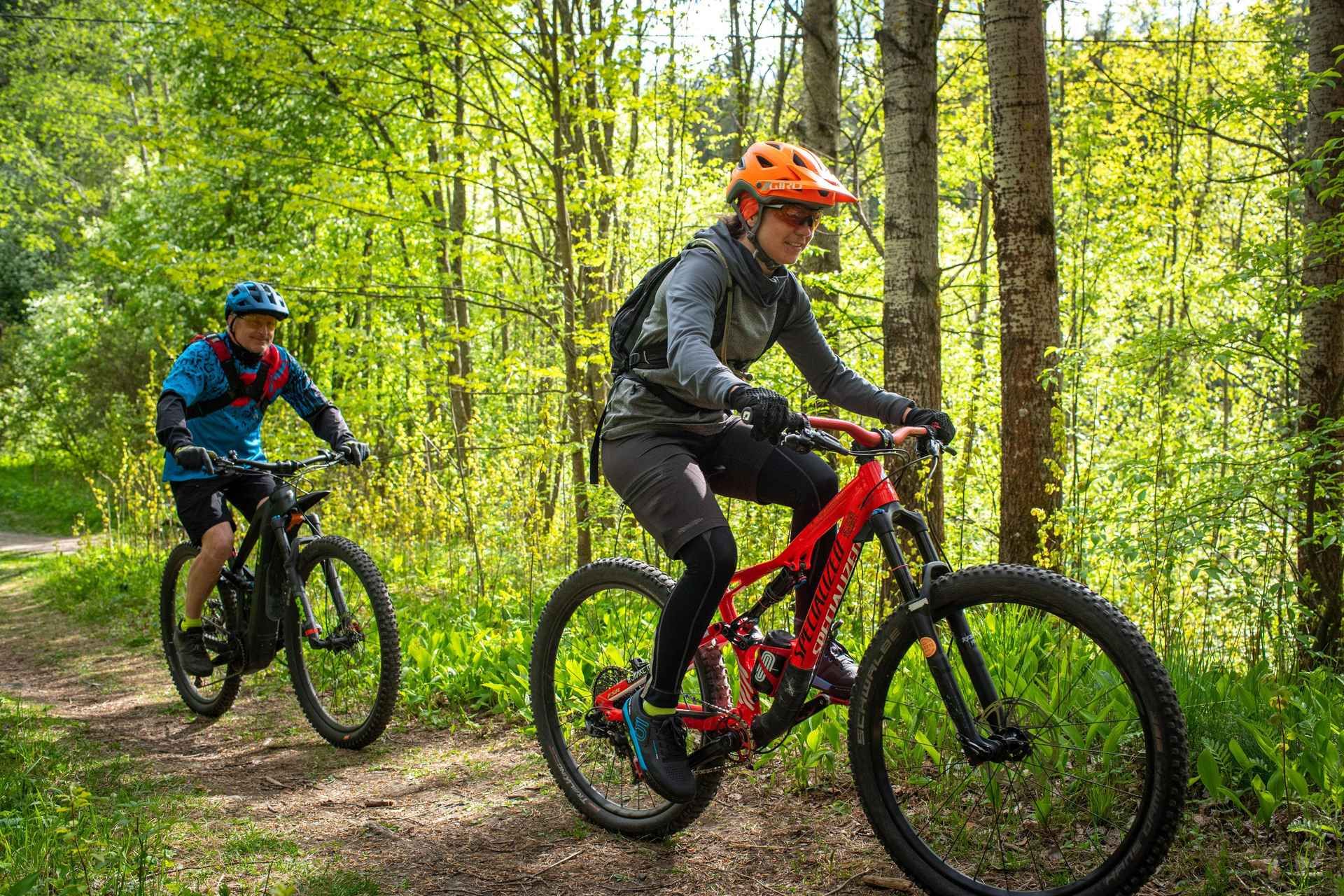 3-Hour Guided E-bicycle Tour in Lahti