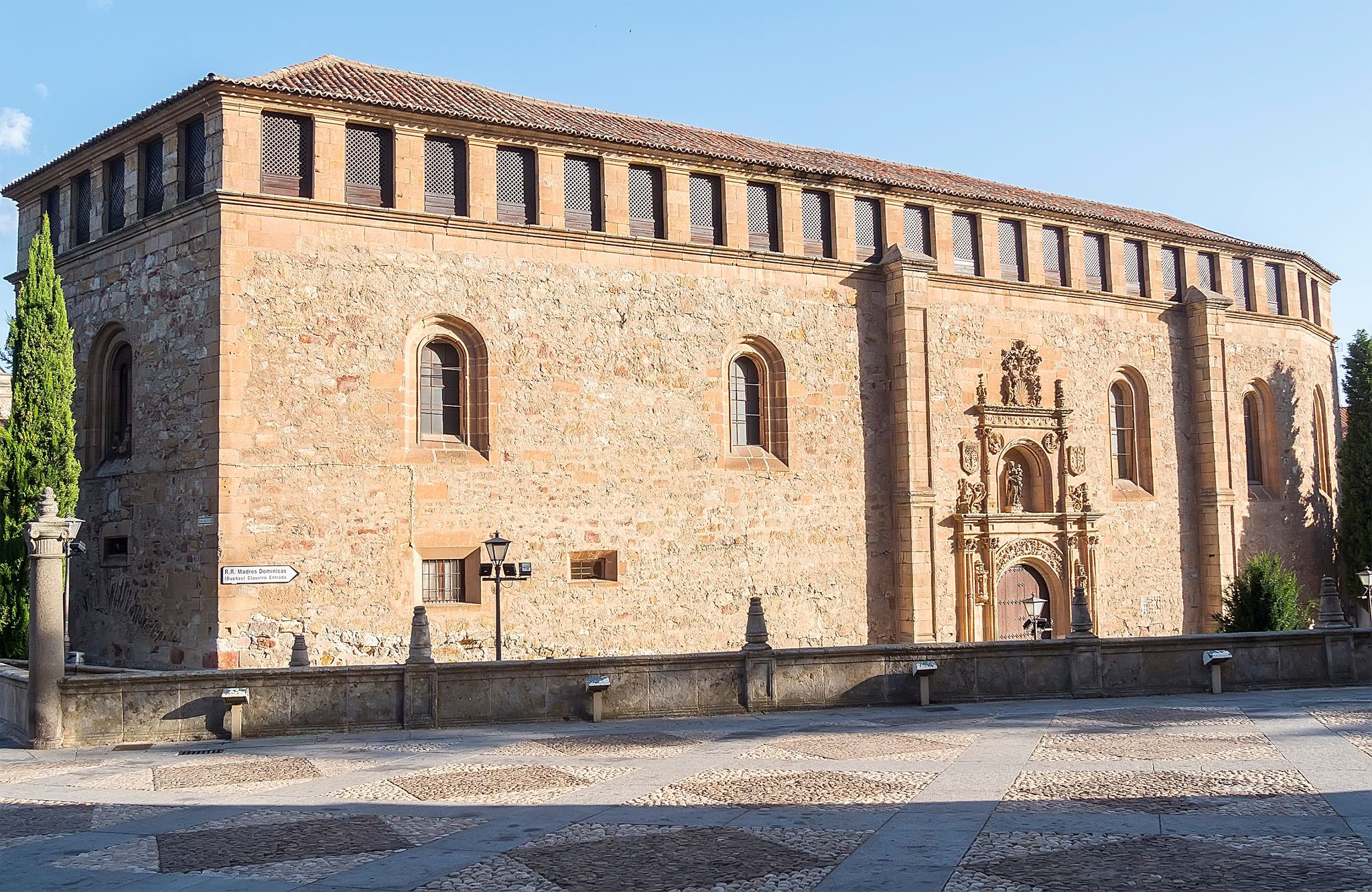 Photo of Las Dueñas convent of the Dominican order located in the city of Salamanca (Spain).