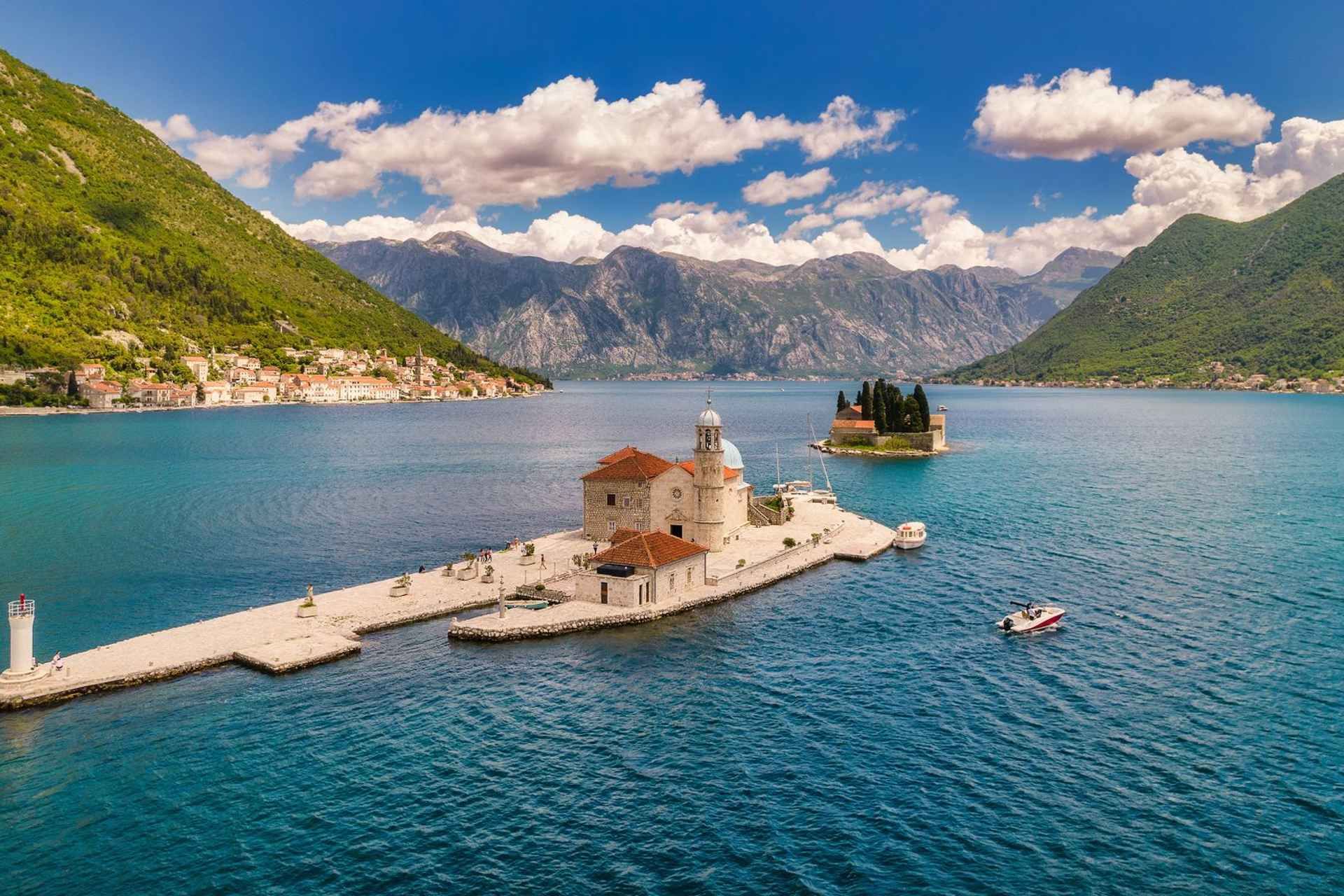 Kotor: Budva, Kotor, and Perast Private Guided Tour