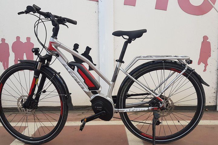 Tasting and Biking Parma