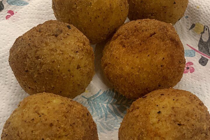 Sicilian cooking course and more