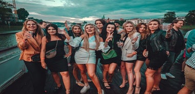 Boat Party in Wroclaw with Unlimited Drinks 