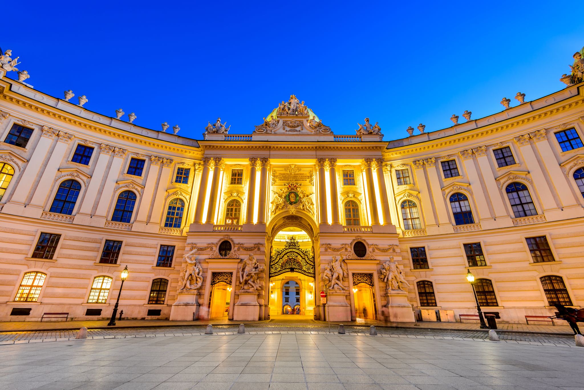 Photo of The Hofburg is the imperial palace at night in Heldenplatz square in the centre of Vienna, Austria.