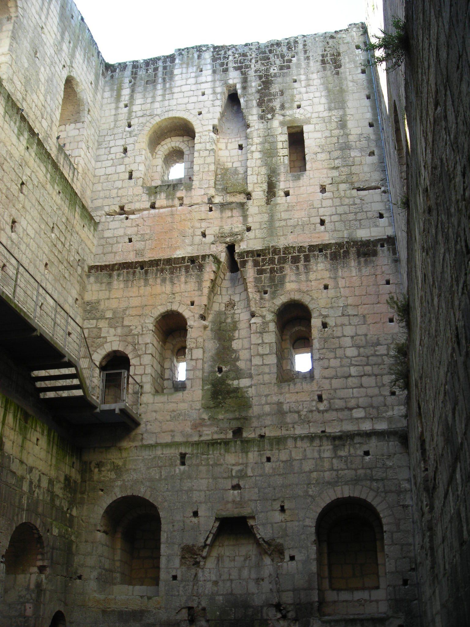 Intérieur du donjon.