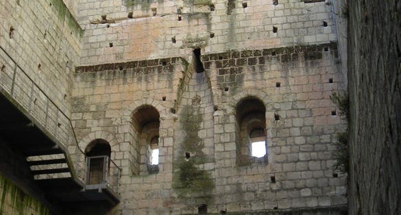 Intérieur du donjon.