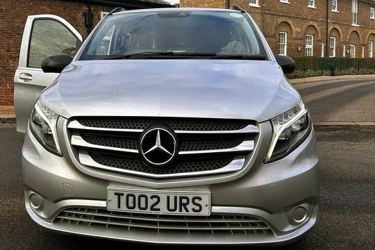 从南安普敦到巨石阵和索尔兹伯里的私人旅游