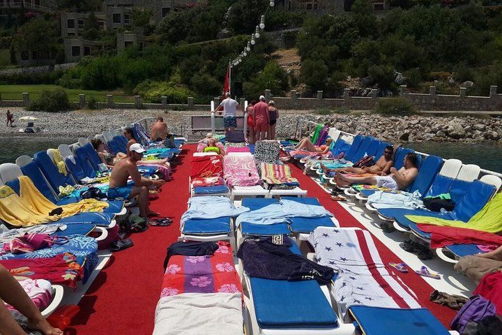 Full-Day Marmaris Boat Trip with Lunch and Unlimited Drinks