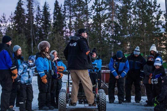 Born to Run morning Self driven Husky tour in November