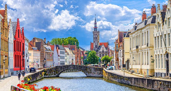 Bruges cityscape, Spiegelrei water canal, Poortersloge tower, King's Bridge and medieval buildings on embankment, Brugge old town quarter, Bruges city historic centre, West Flanders province, Belgium