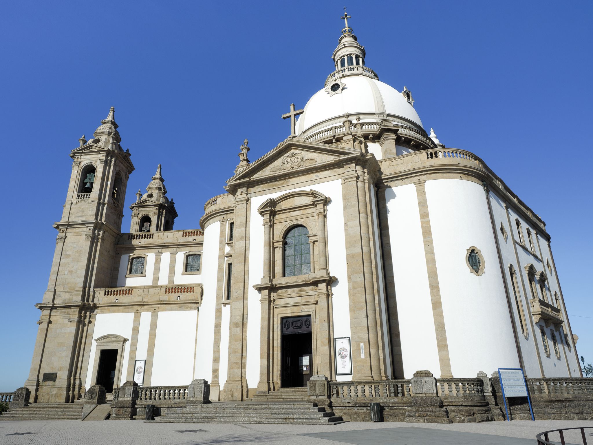 Photo of Sanctuary of Sameiro in Braga, north of Portugal.