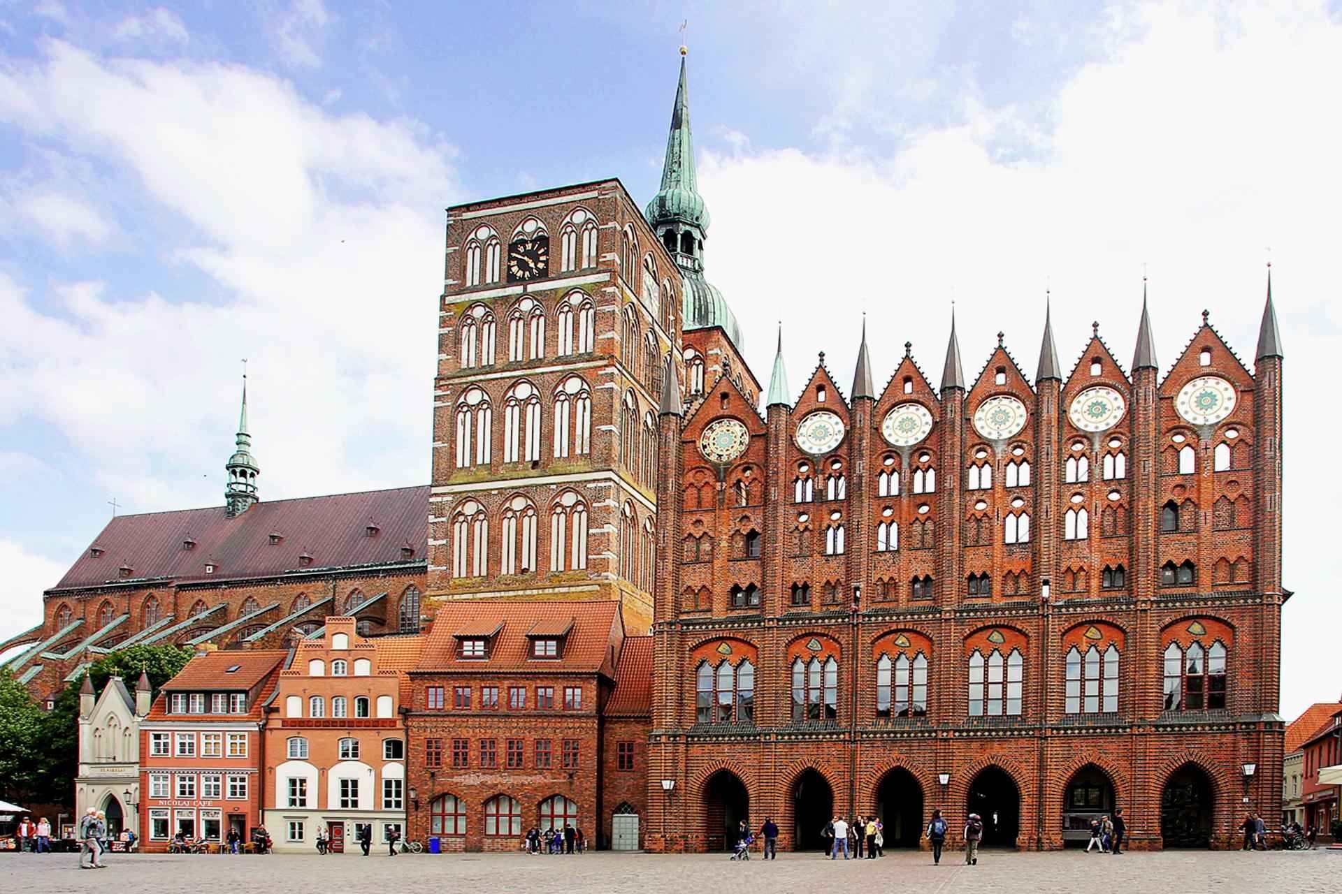 Stralsund: Stadtrundfahrt durch die historische Altstadt