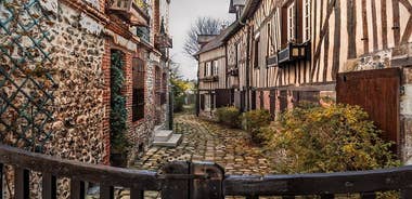 Honfleur Private Walking Tour With A Professional Guide