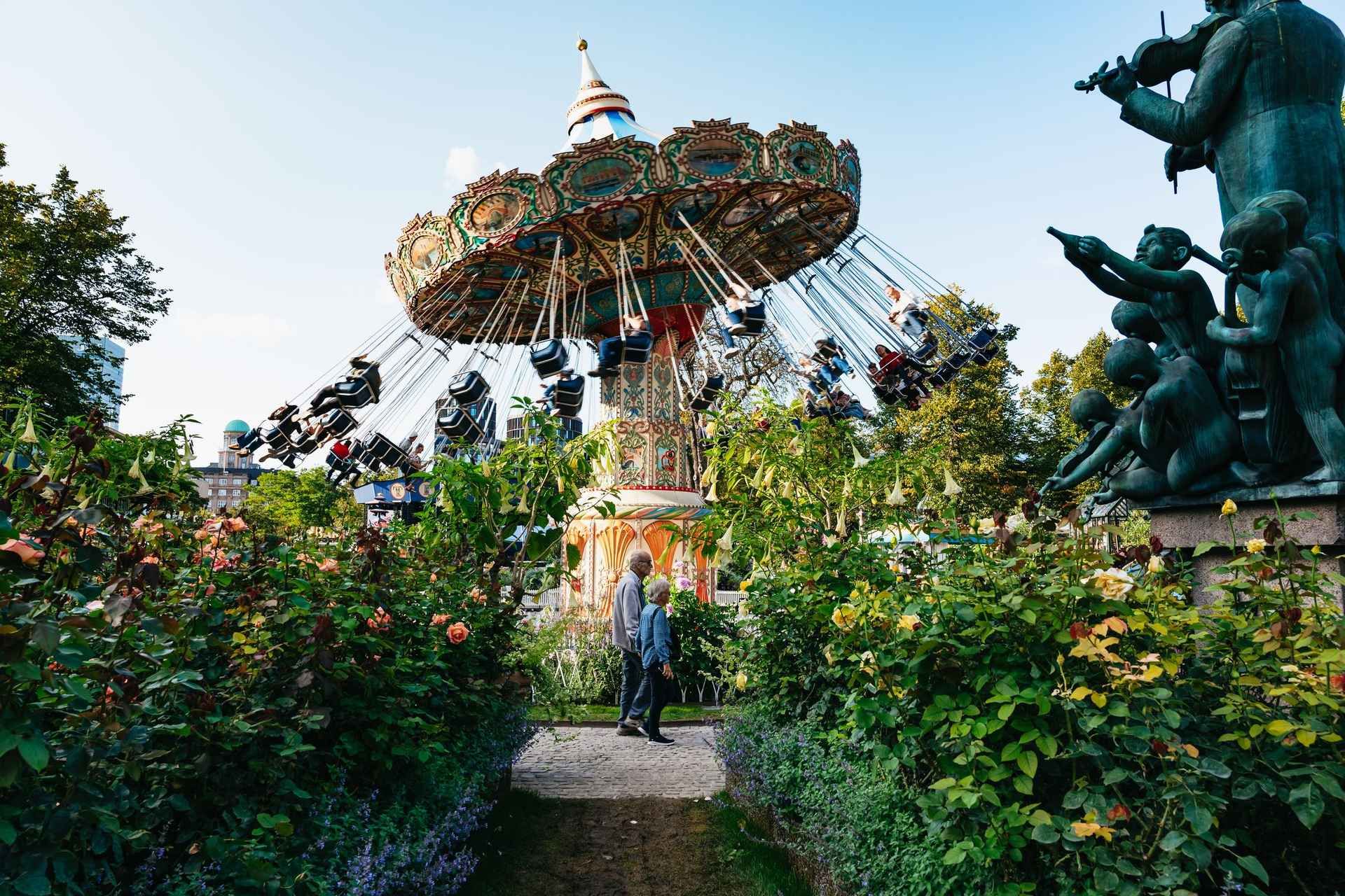 Copenhagen: Tivoli Gardens Entry Ticket with Unlimited Rides
