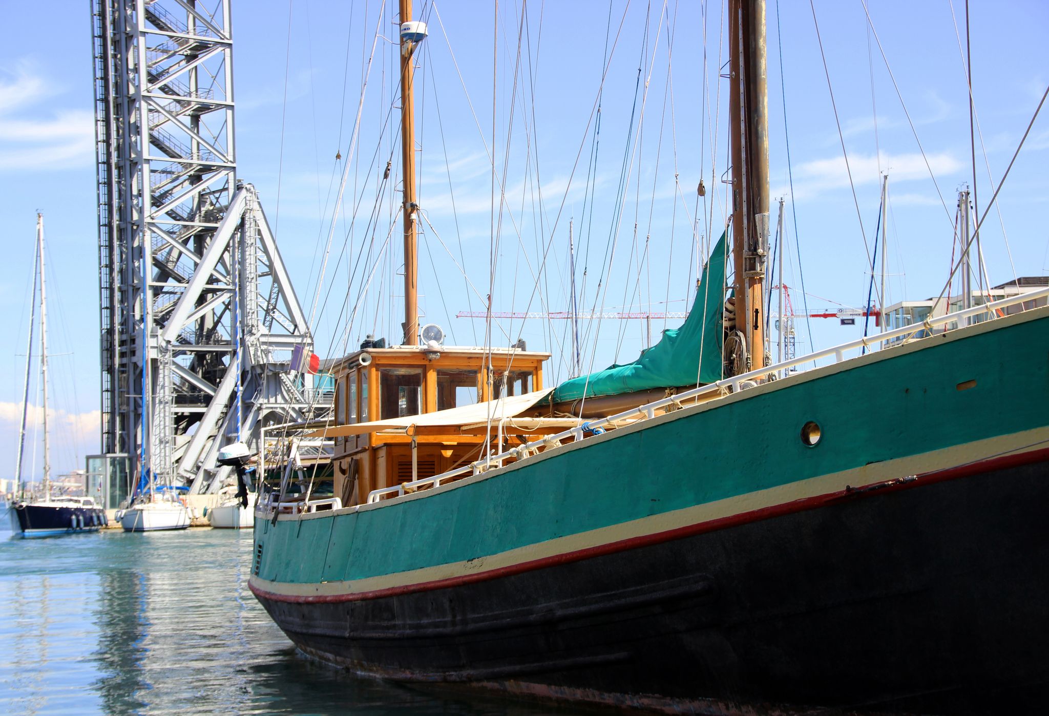 photo  of view of Port of La Seyne sur Mer, Var.