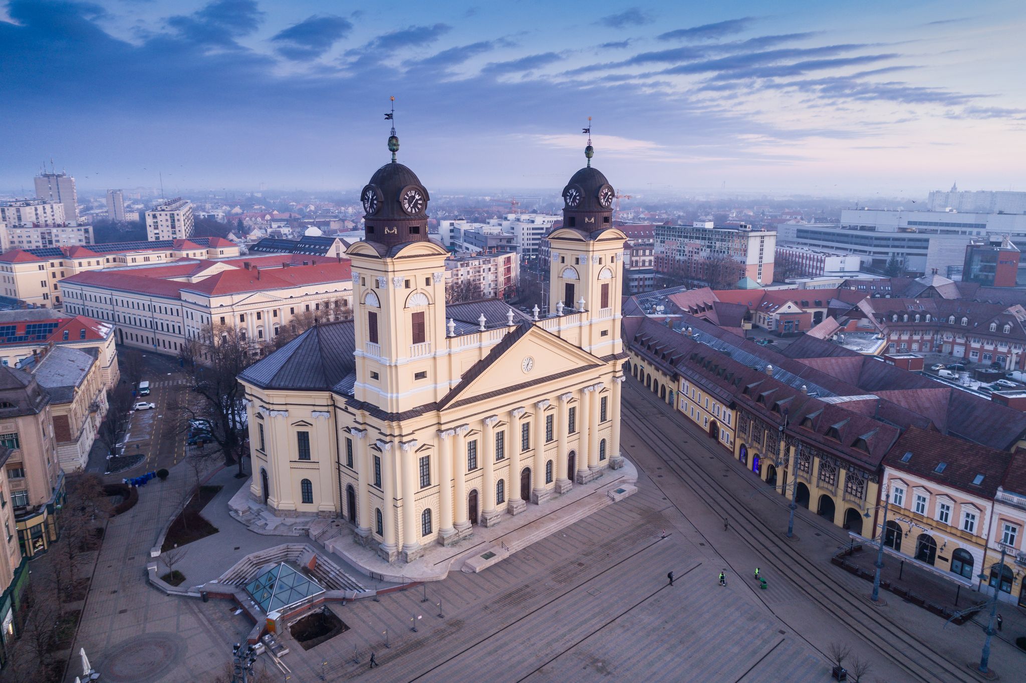 photo of view of Debrecen, Hungary, view of the city center, beautiful city landscape, Debrecen, Hungary.