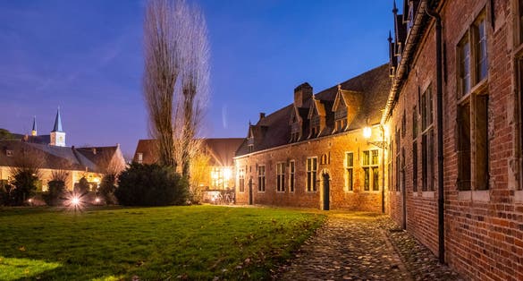 Photo of night shots and view of the Groot Begijnhof in Leuven.