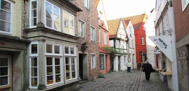 Bremen: Walking Tour of Historic Schnoor District