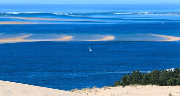 photo of the highest dune in Europe - Dune of Pyla (Pilat) in La Teste-de-Buch, France.