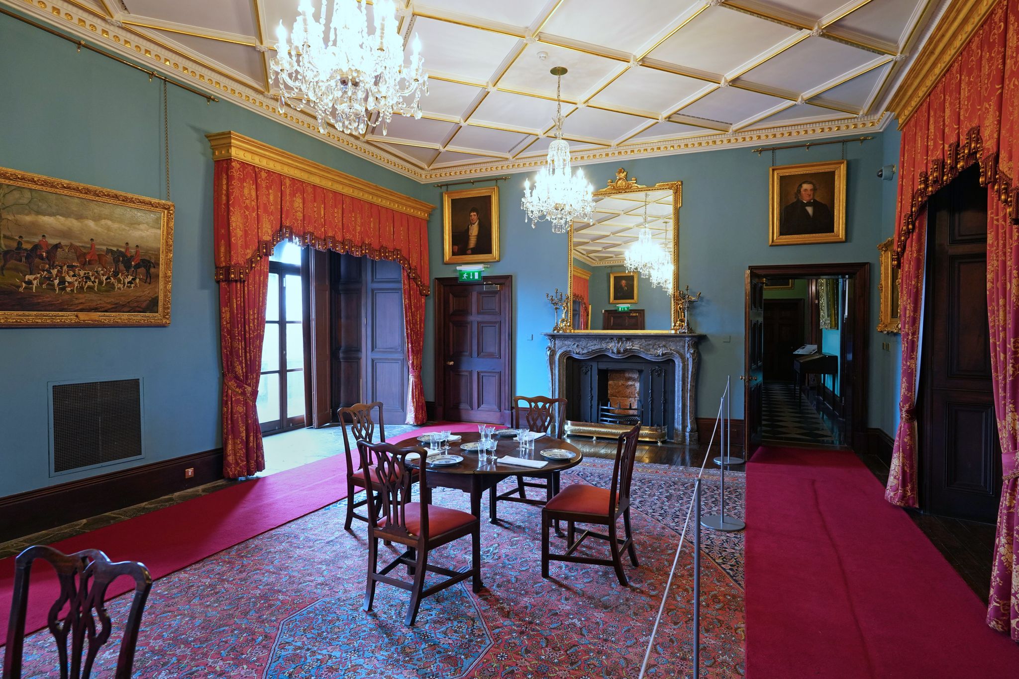 Photo of Ornate dining room, Kilkenny Castle, Ireland.