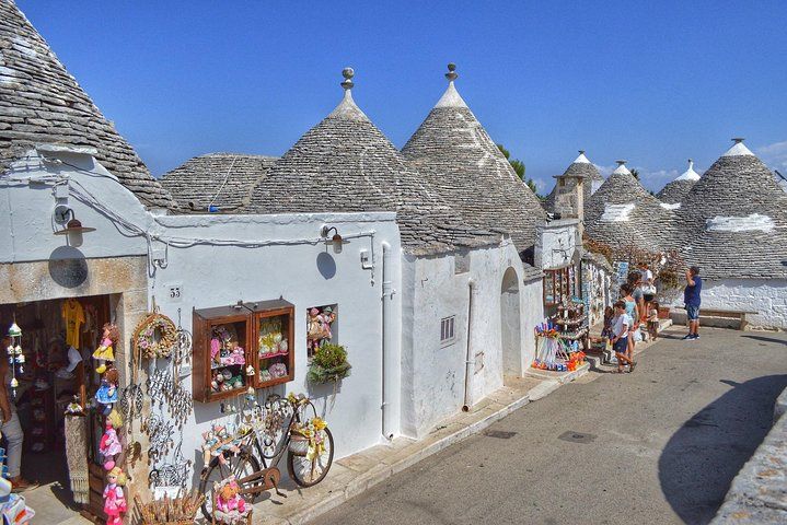 Discover Puglia's Villages Electric Bike