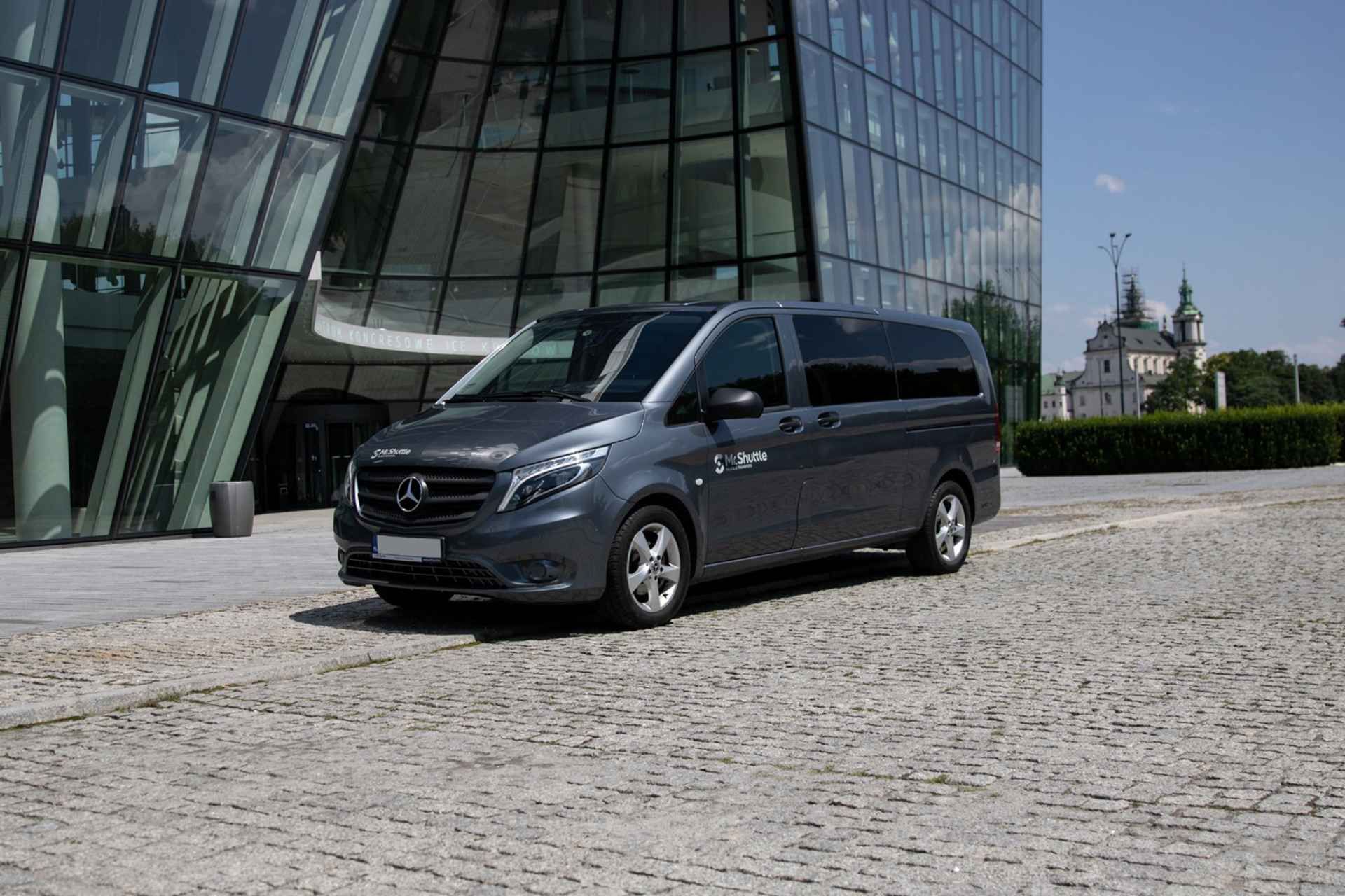 Katowice Pyrzowice KTW to Krakow City Private Transfer
