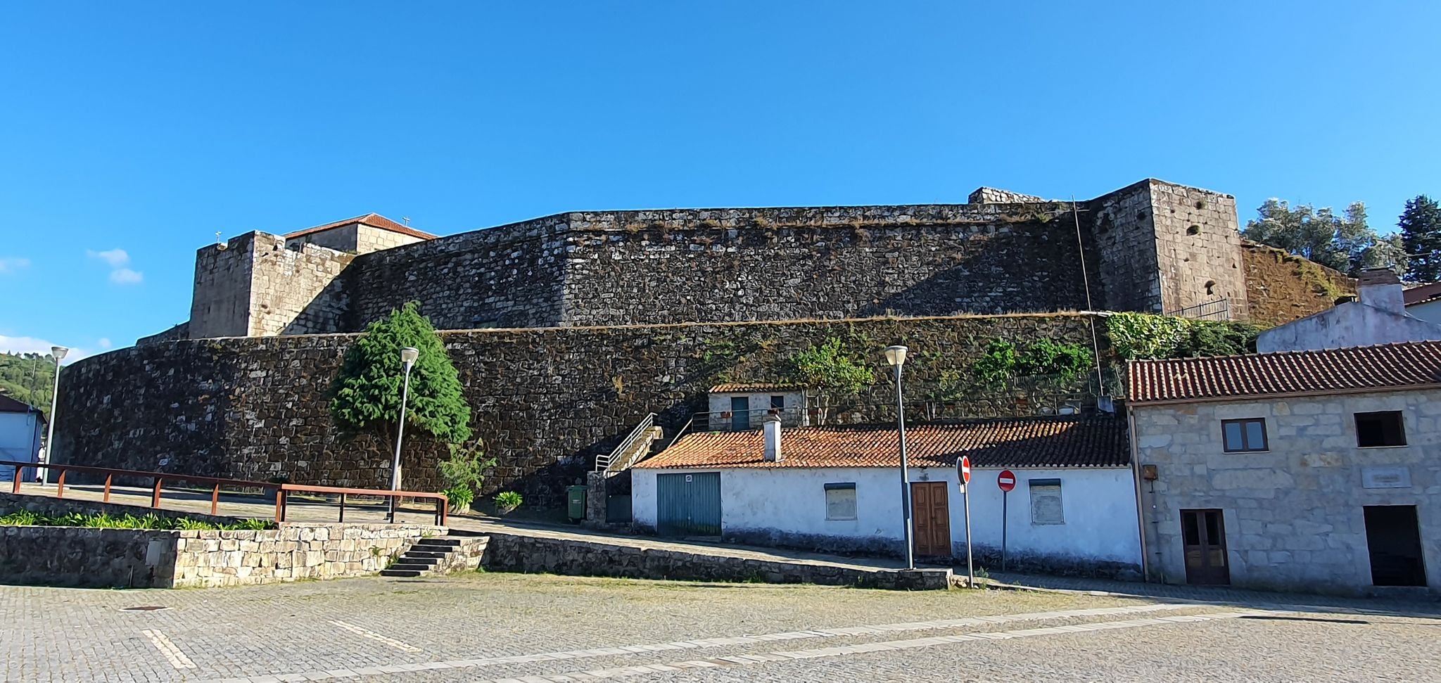 Photo of Castelo de Vila Nova de Cerveira, Portugal.