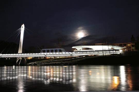Innsbruck: Hungerburg Funicular Roundtrip Ticket