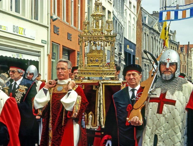 procession of the holy blood in bruges in may-min-min.jpg