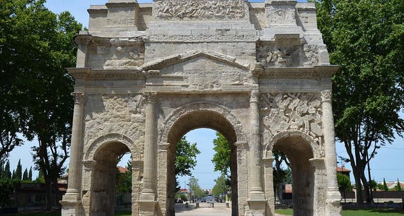 photo of Arch of Constantine .