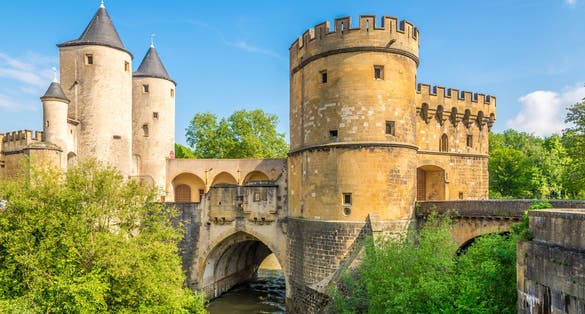 photo of The German's Gate or Porte des Allemands in French from the 13th century at morning in Metz, France.