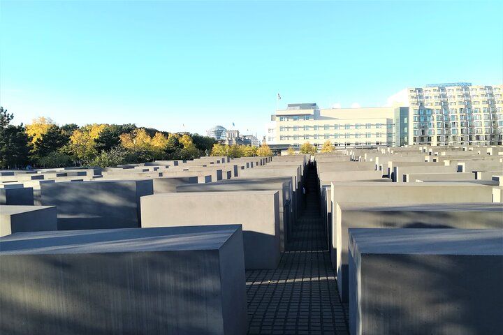  Minivan Driver and Guide (DIN15565) Tailor Made Berlin Highlights