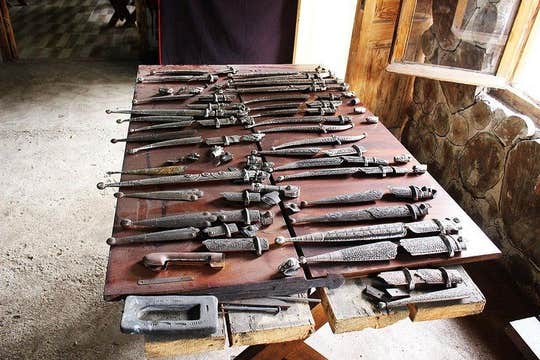 Private day tour with sword & wool making masterclasses + natural wine & lunch