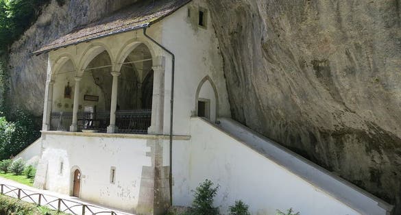photo of Verena Chapel in Verena Gorge in Rüttenen, Switzerland.