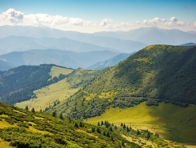 carpathian-mountains-scenic-view.jpg
