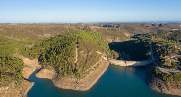 photo of an aerial view of Barragem da bravura, Bravura dam, Lagos, Alragve, Portugal.