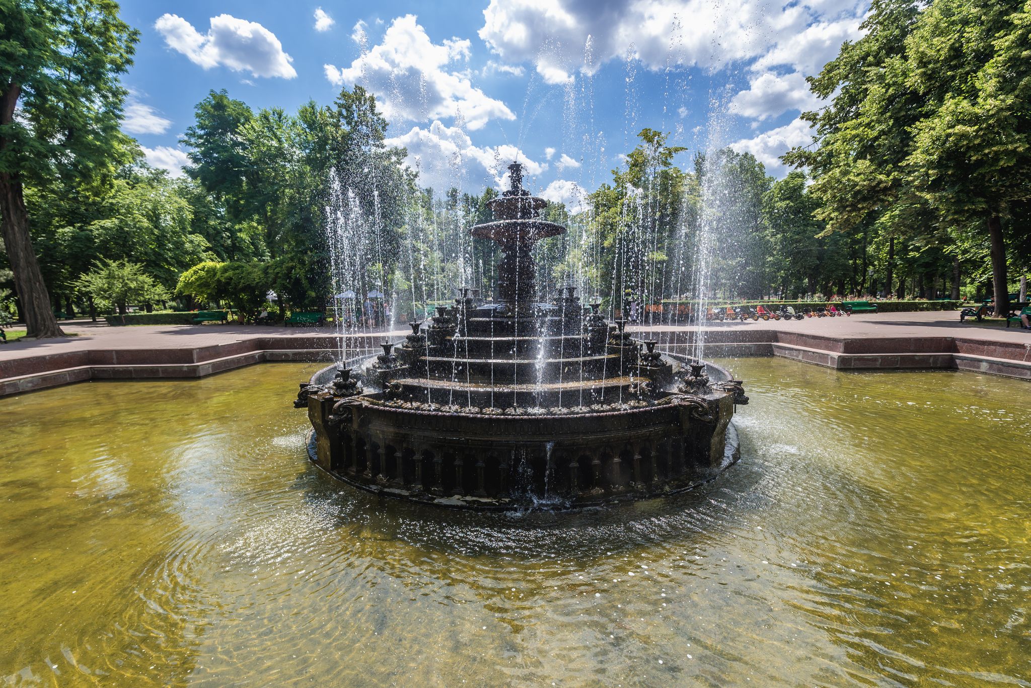 Photo of fountain in central point of Stephen III the Great park in Chisinau city, Moldova.