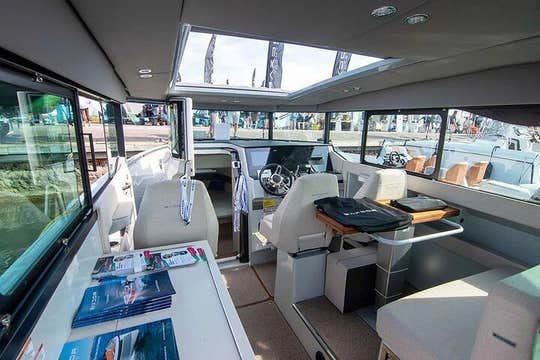 Excursion en bateau privé depuis Helsinki dans un Saxdor 320 GTC