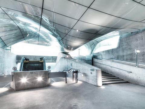 Innsbruck: Hungerburg Funicular Roundtrip Ticket