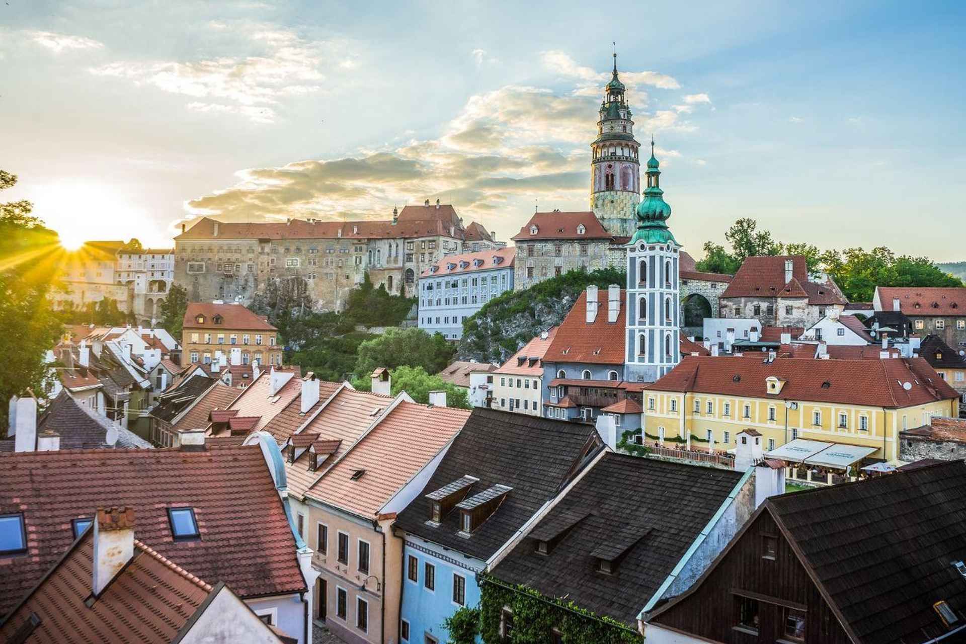 From Prague to the fabulous Cesky Krumlov with pick-up