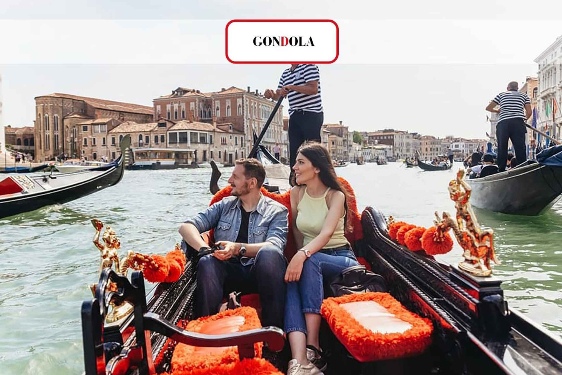 Venice: Grand Canal Gondola Ride with App Commentary