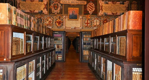 photo of Biblioteca comunale dell'Archiginnasio .