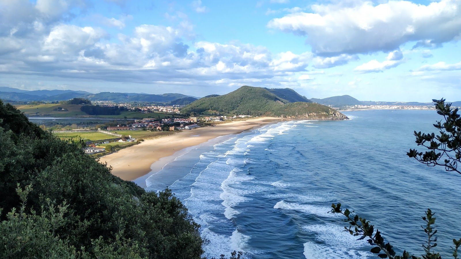 Playa de Berria, Spain