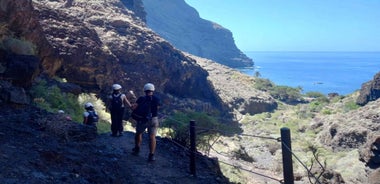 Tenerife: Masca Gorge: Descent & boat trip