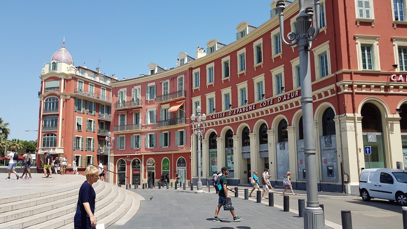 Fountain of the Sun, Quartier Jean-Médecin, Nice, Maritime Alps, Provence-Alpes-Côte d'Azur, Metropolitan France, France