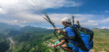 Cloudbase Paragliding in Gudauri, Georgia