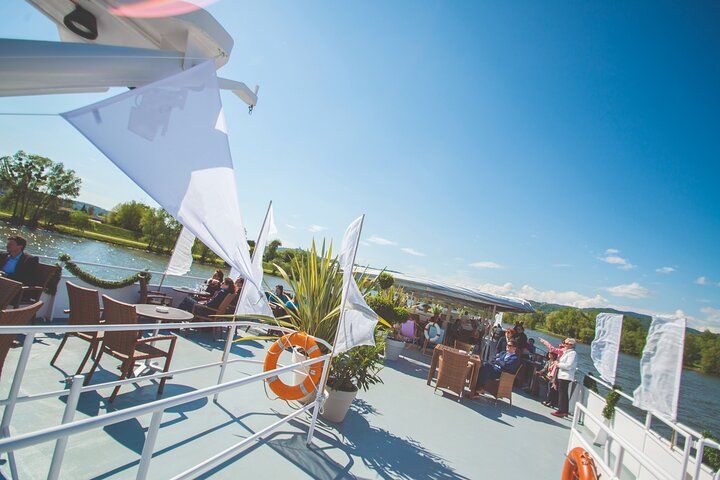 Linz harbour tour by boat