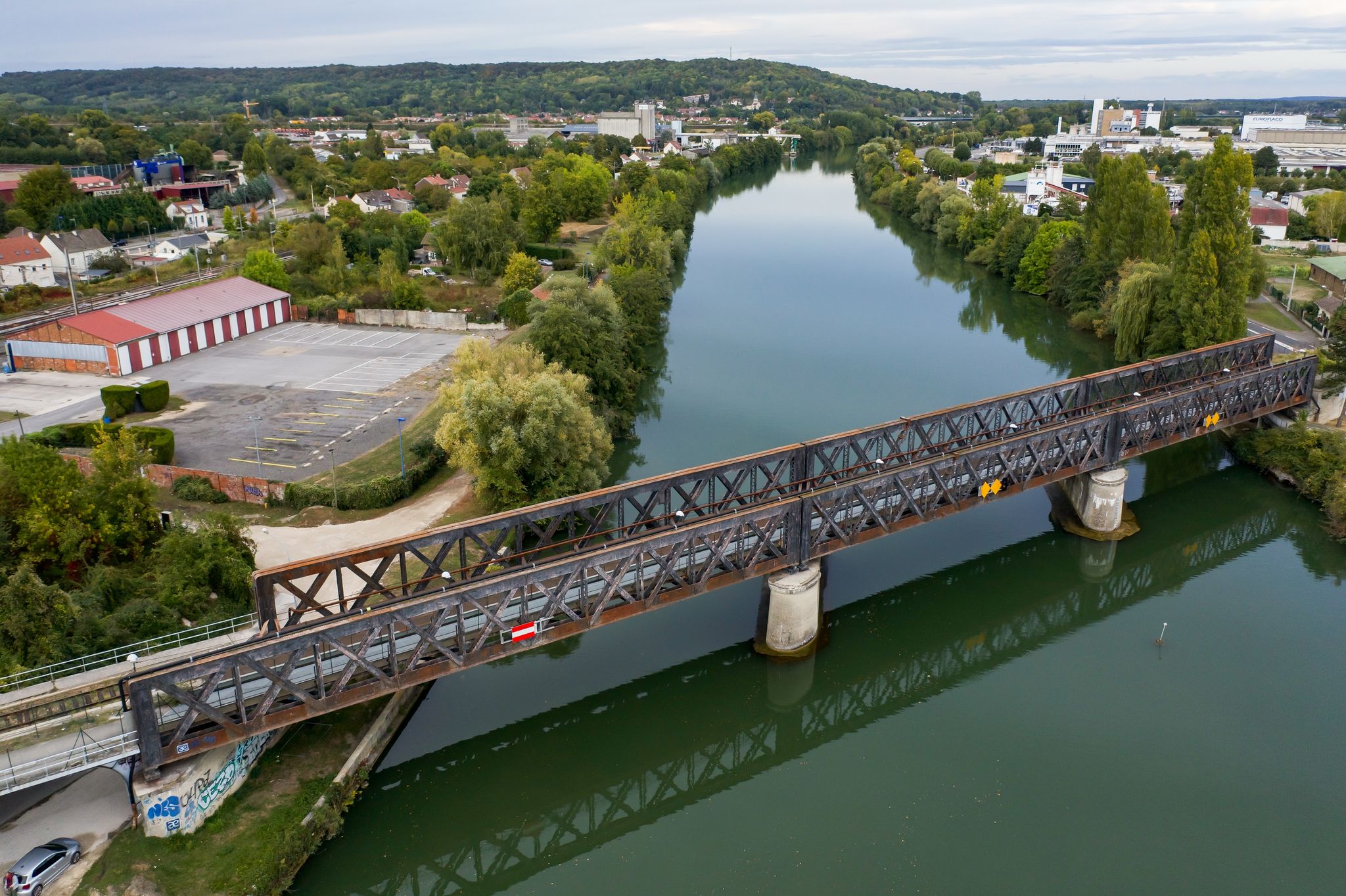Photo of aerial view of Compiegne, France.