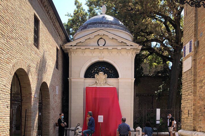 Wonderful Ravenna, visit 3 UNESCO sites with a local guide on a private tour