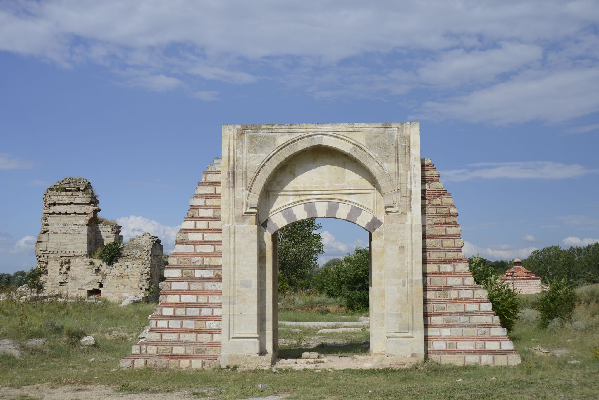 Photo of the ruins of Edirne Palace (Turkish: Edirne Sarayi), or formerly New Imperial Palace was a palace of the Ottoman sultans in Edirne city of Turkey.