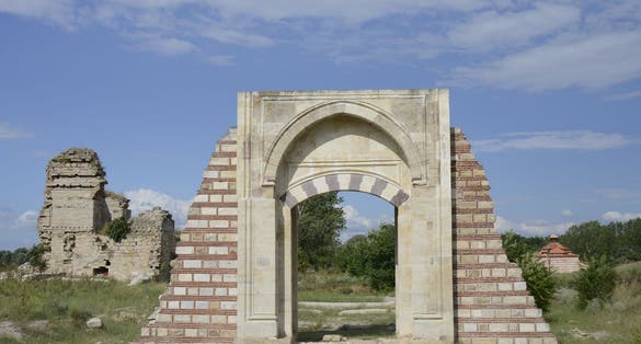 Photo of the ruins of Edirne Palace (Turkish: Edirne Sarayi), or formerly New Imperial Palace was a palace of the Ottoman sultans in Edirne city of Turkey.